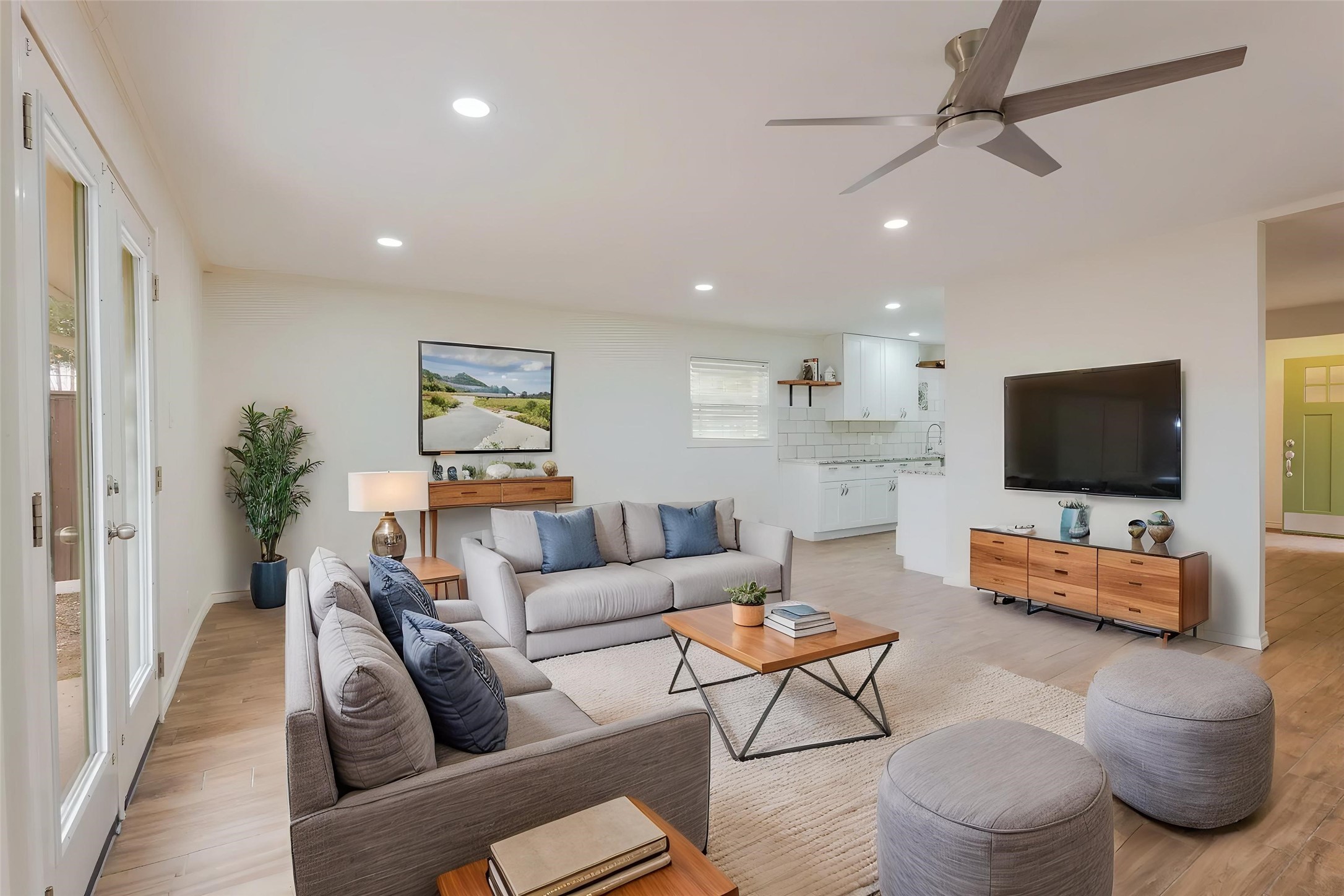 11839 High Meadow Drive Dallas TX 75234