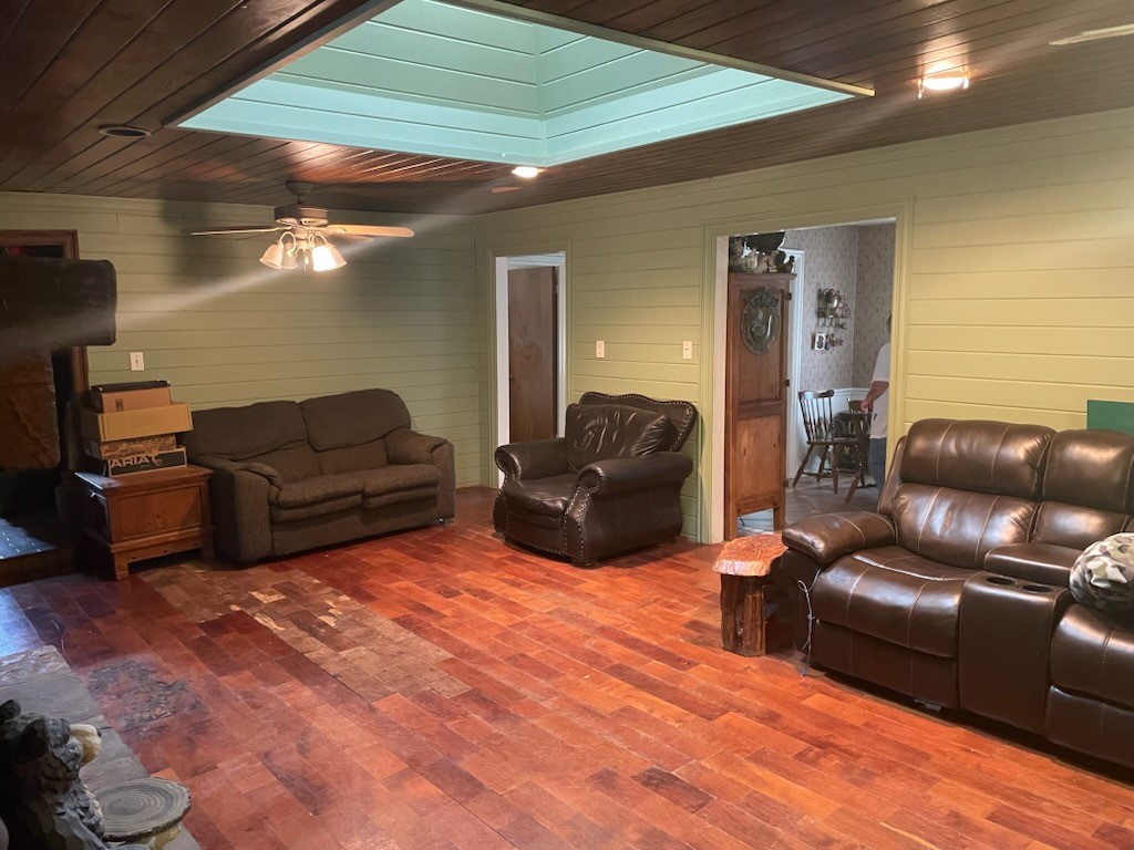 909 Mckinney Avenue Princeton TX 75407