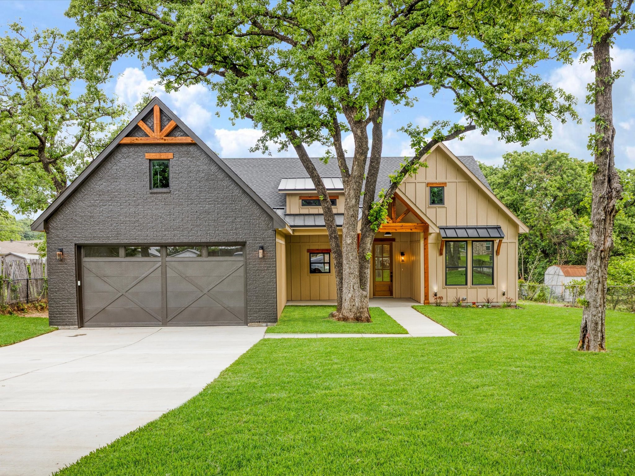 314 W Mistletoe Drive Kennedale TX 76060