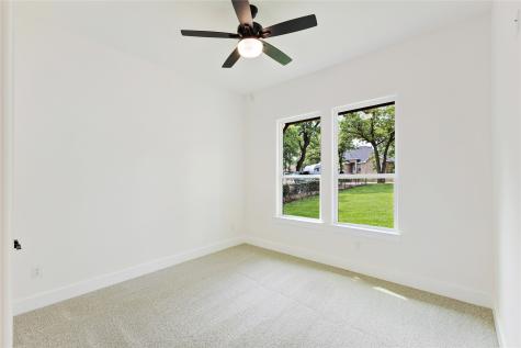 314 W Mistletoe Drive Kennedale TX 76060