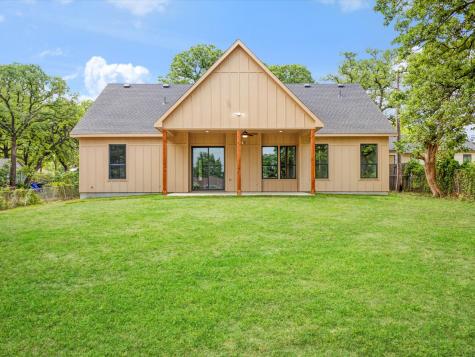 314 W Mistletoe Drive Kennedale TX 76060