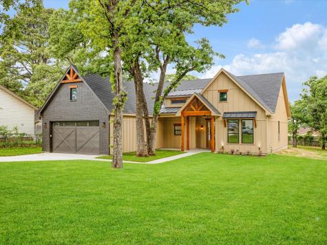 314 W Mistletoe Drive Kennedale TX 76060