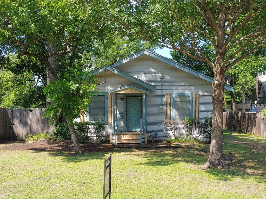 109 S 29th Street Corsicana TX 75110