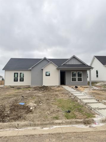 1206 Gannon Lane Desoto TX 75115