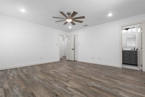 1024 Greenlee Street Denton TX 76201