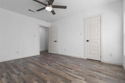 1024 Greenlee Street Denton TX 76201
