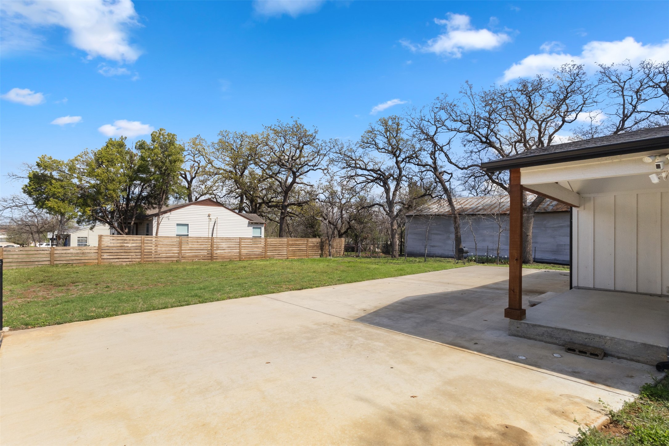 1024 Greenlee Street Denton TX 76201