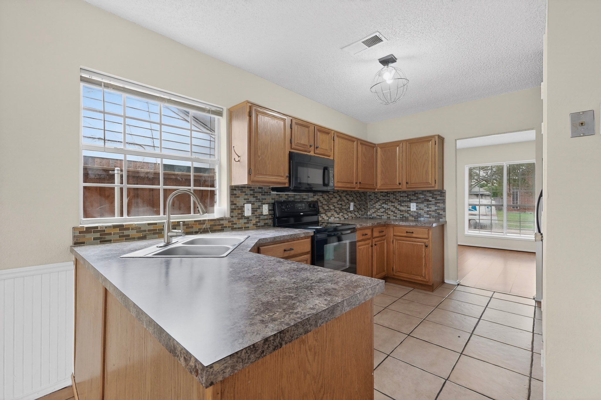 2101 Walden Place Mesquite TX 75181