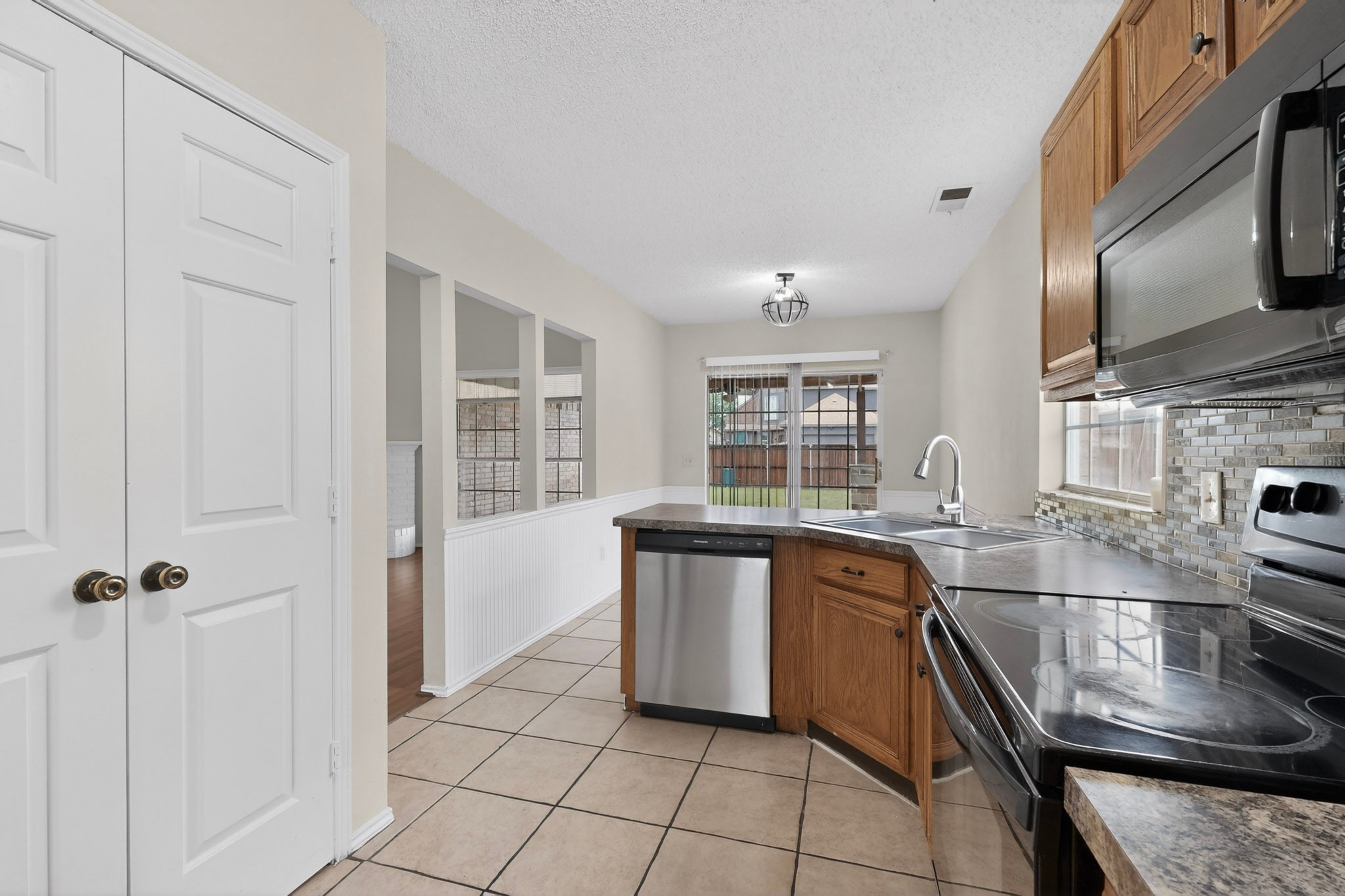2101 Walden Place Mesquite TX 75181