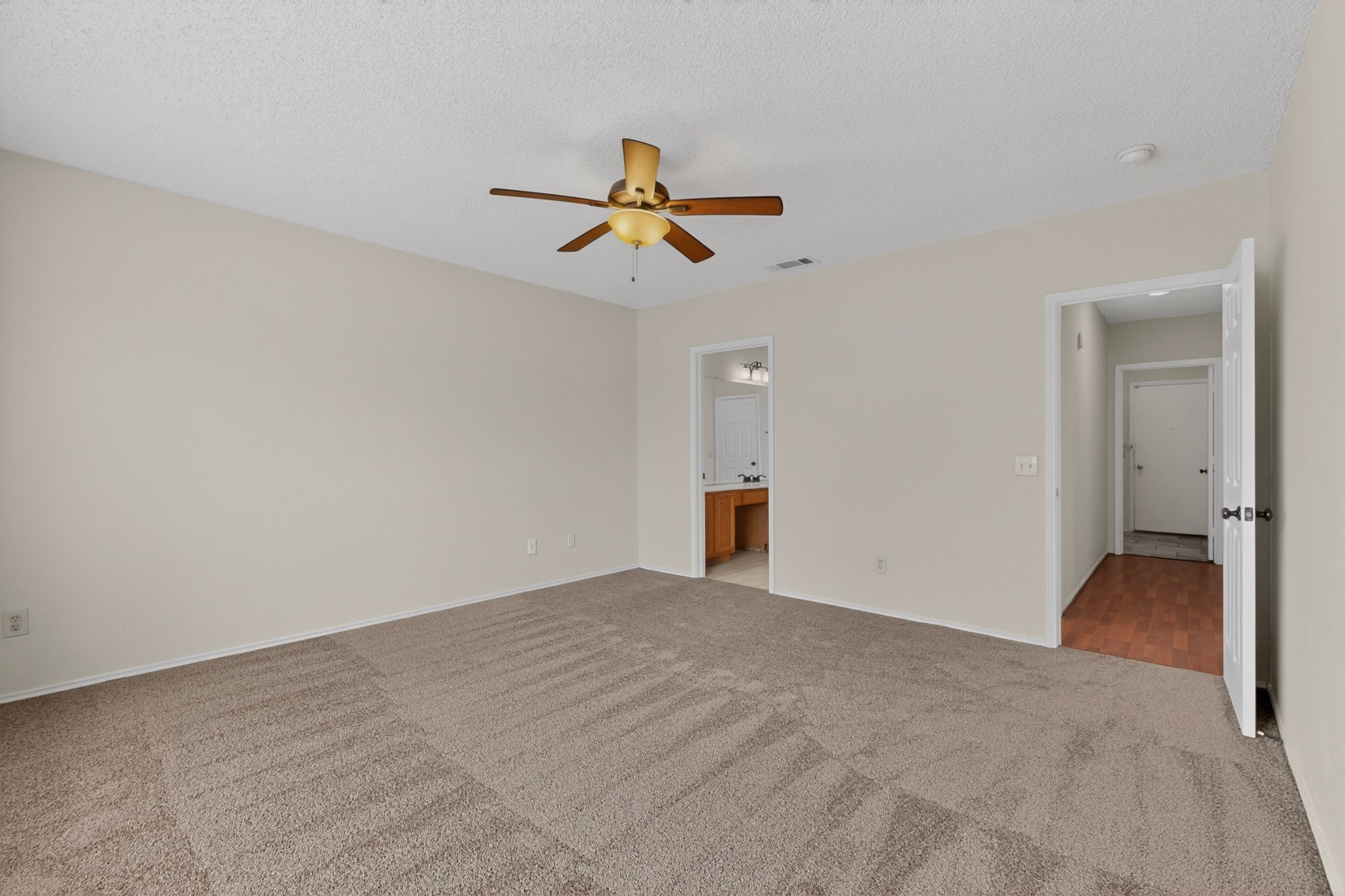 2101 Walden Place Mesquite TX 75181