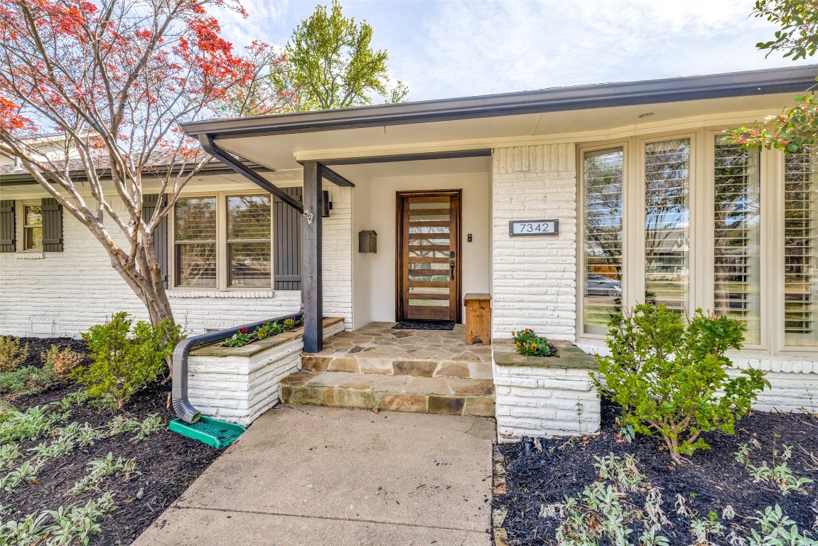 7342 Mimosa Lane Dallas TX 75230