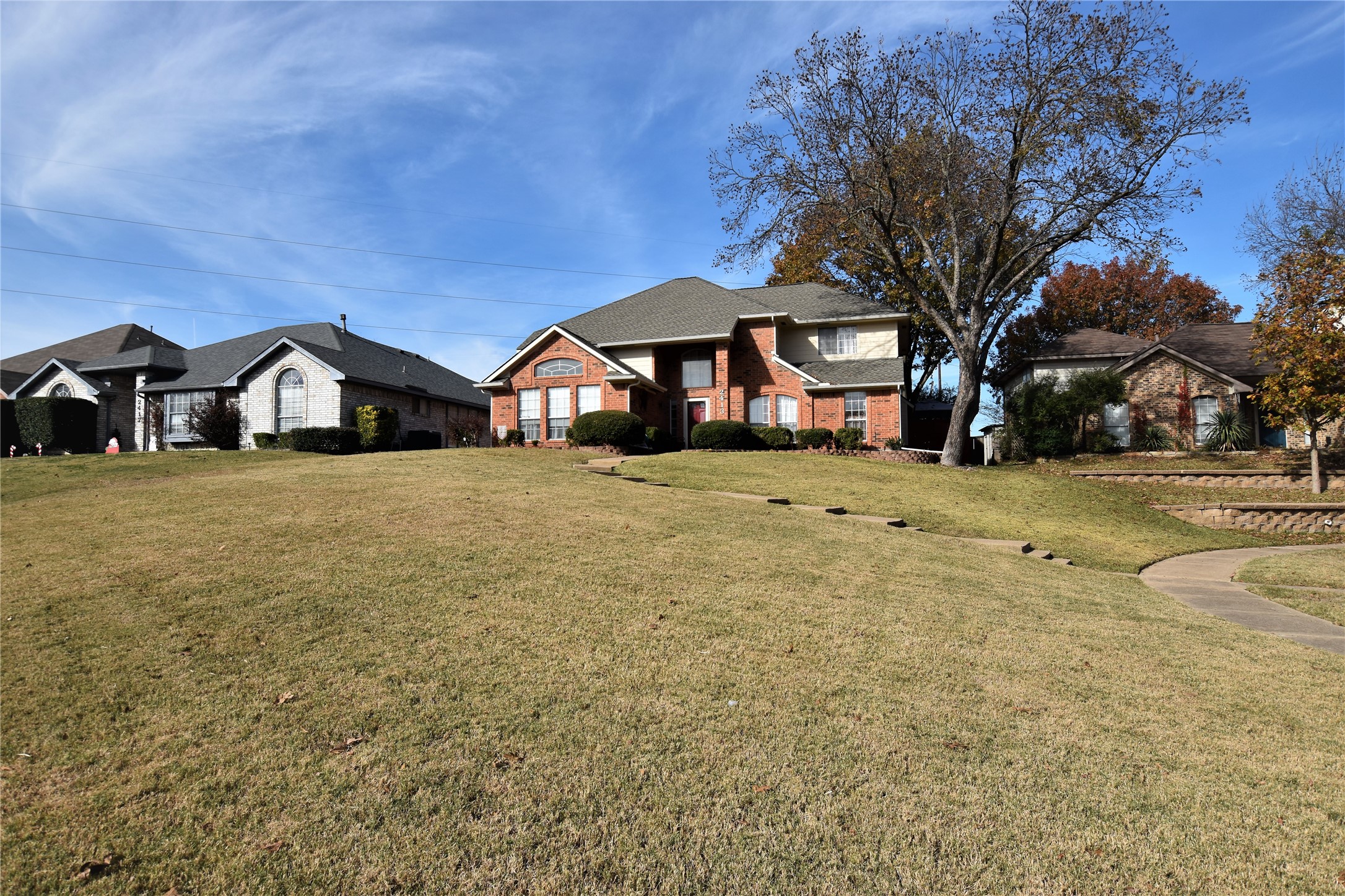 2413 Whispering Cove Circle Garland TX 75044