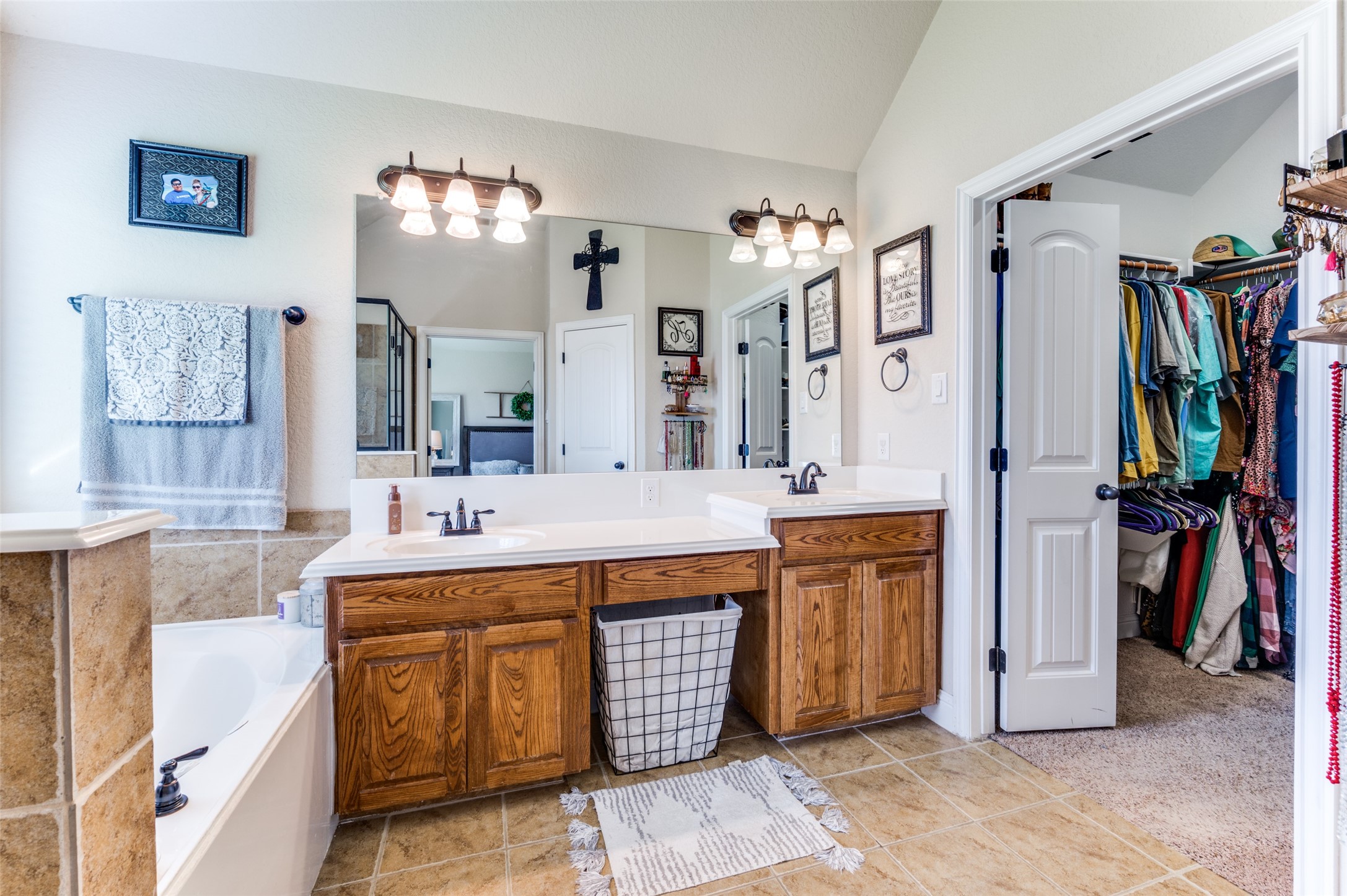 312 Windy Glen Drive Decatur TX 76234