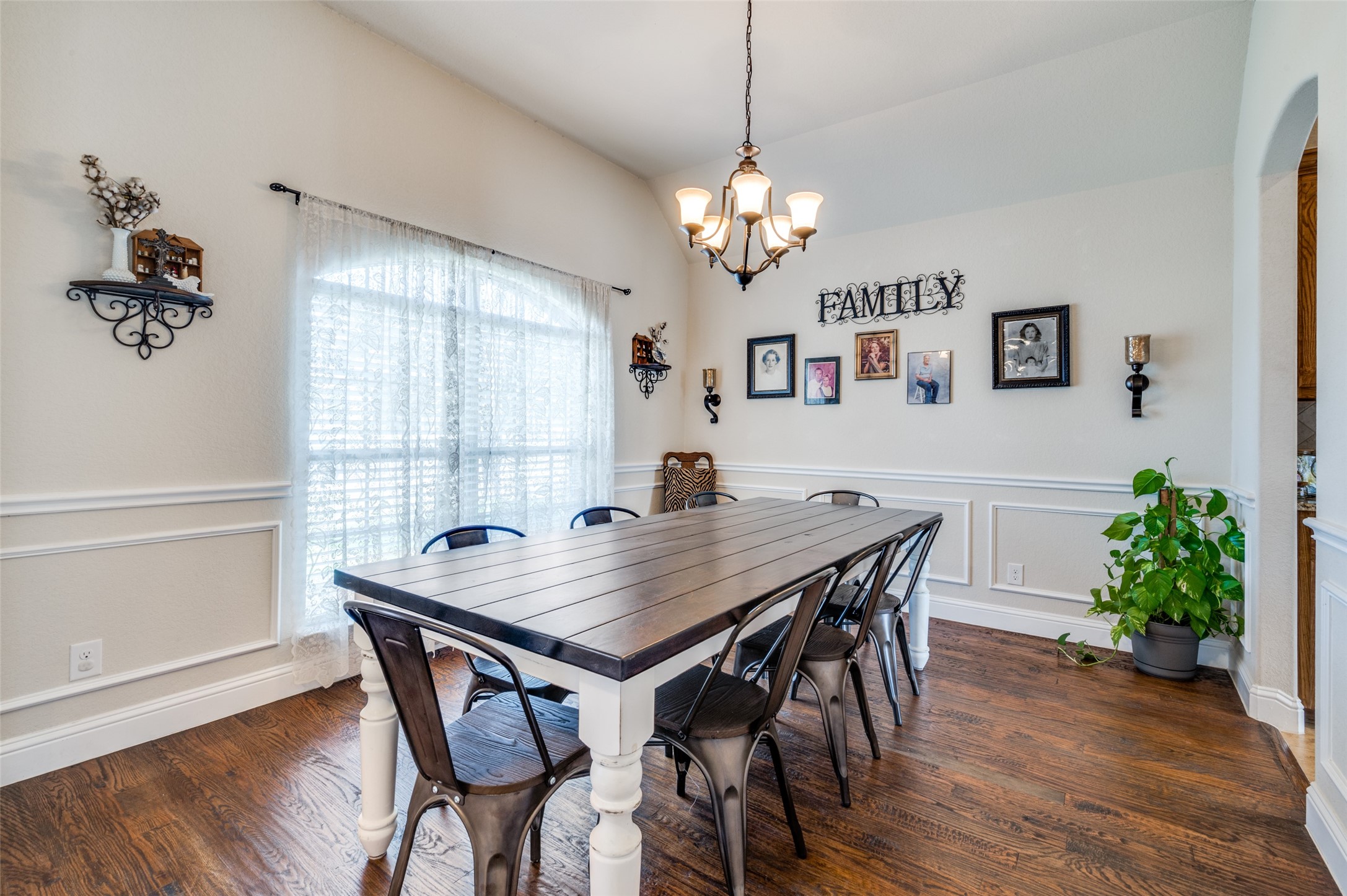 312 Windy Glen Drive Decatur TX 76234