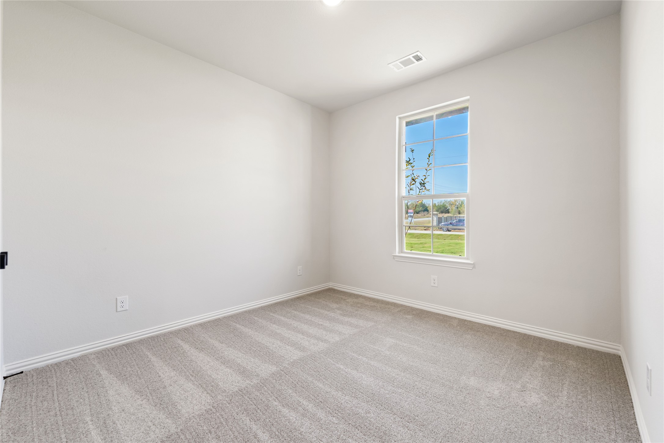 30 Roosevelt Lane Valley View TX 76272