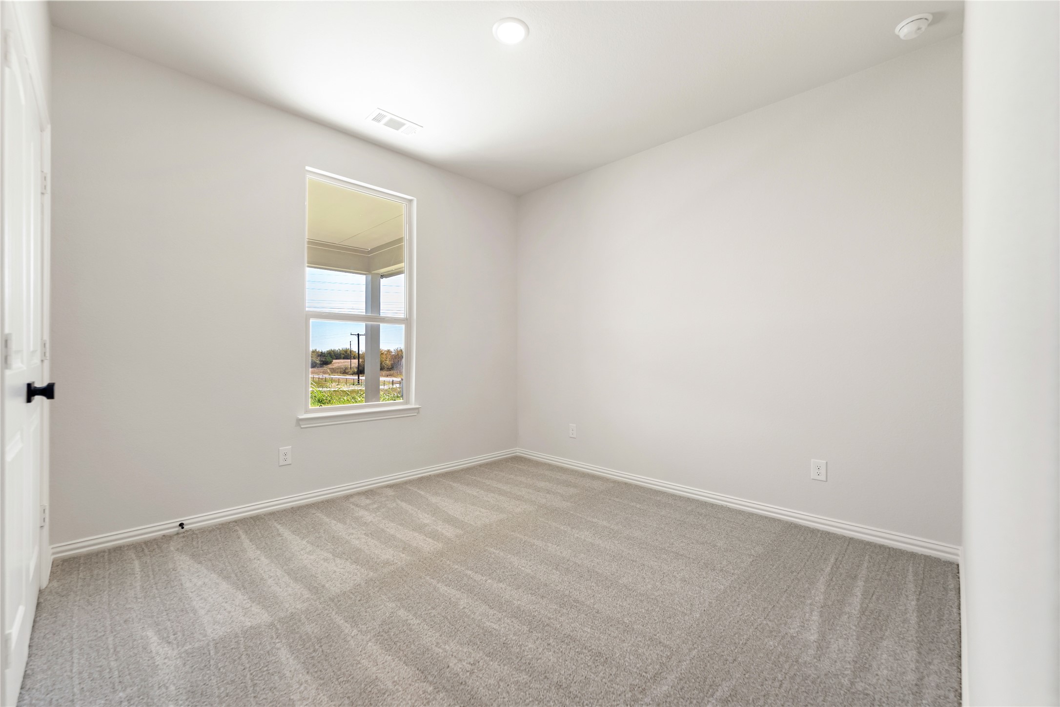 30 Roosevelt Lane Valley View TX 76272