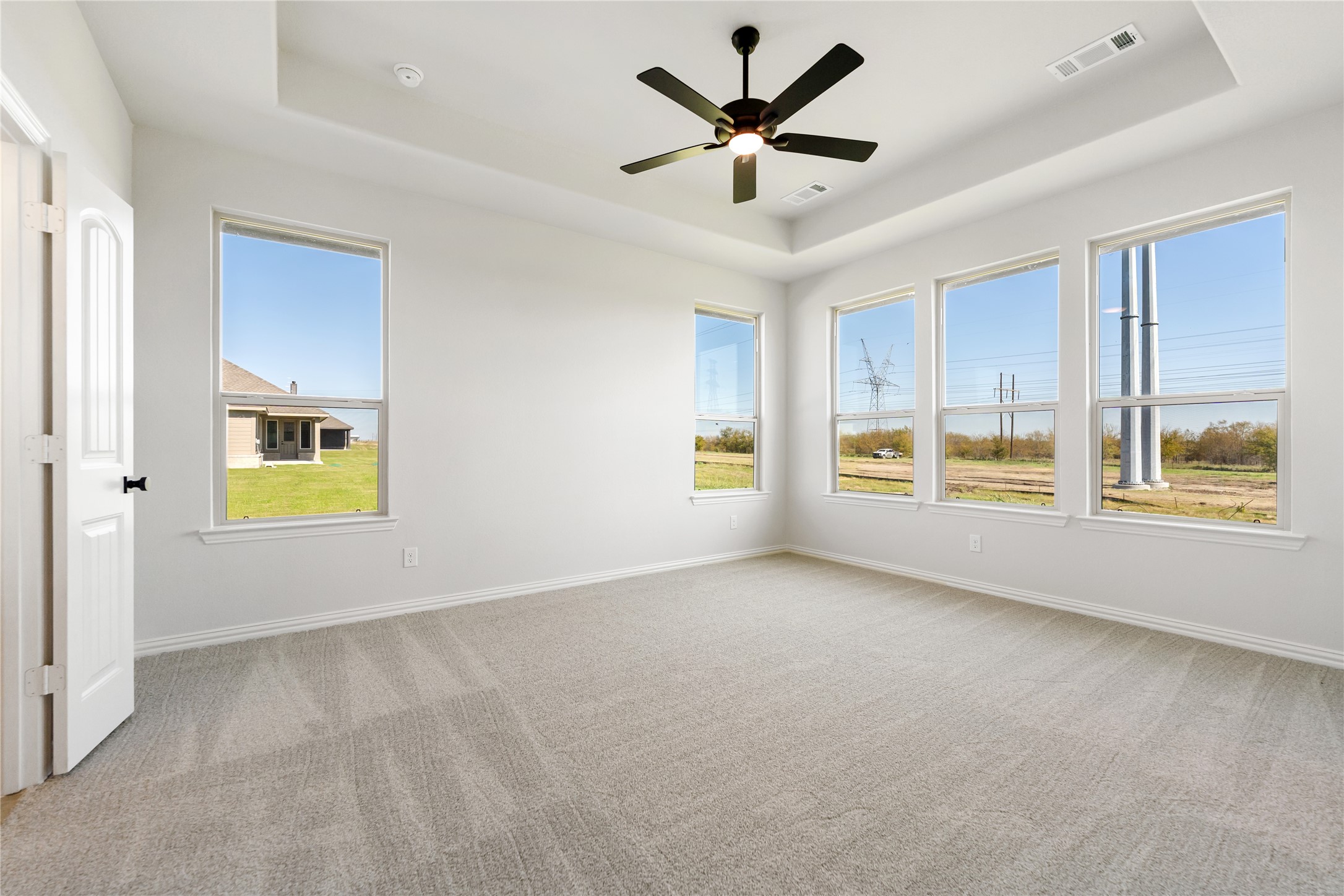 30 Roosevelt Lane Valley View TX 76272