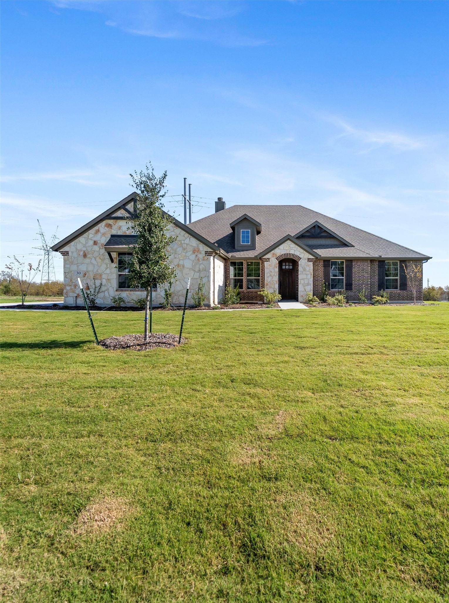 30 Roosevelt Lane Valley View TX 76272
