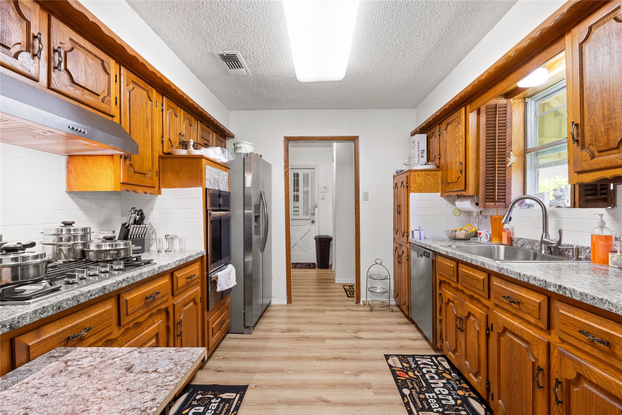 1209 Hanna Circle Desoto TX 75115