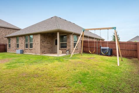 1715 Swale Lane Granbury TX 76049