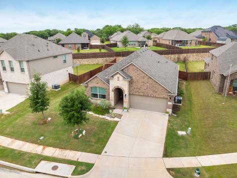 1715 Swale Lane Granbury TX 76049