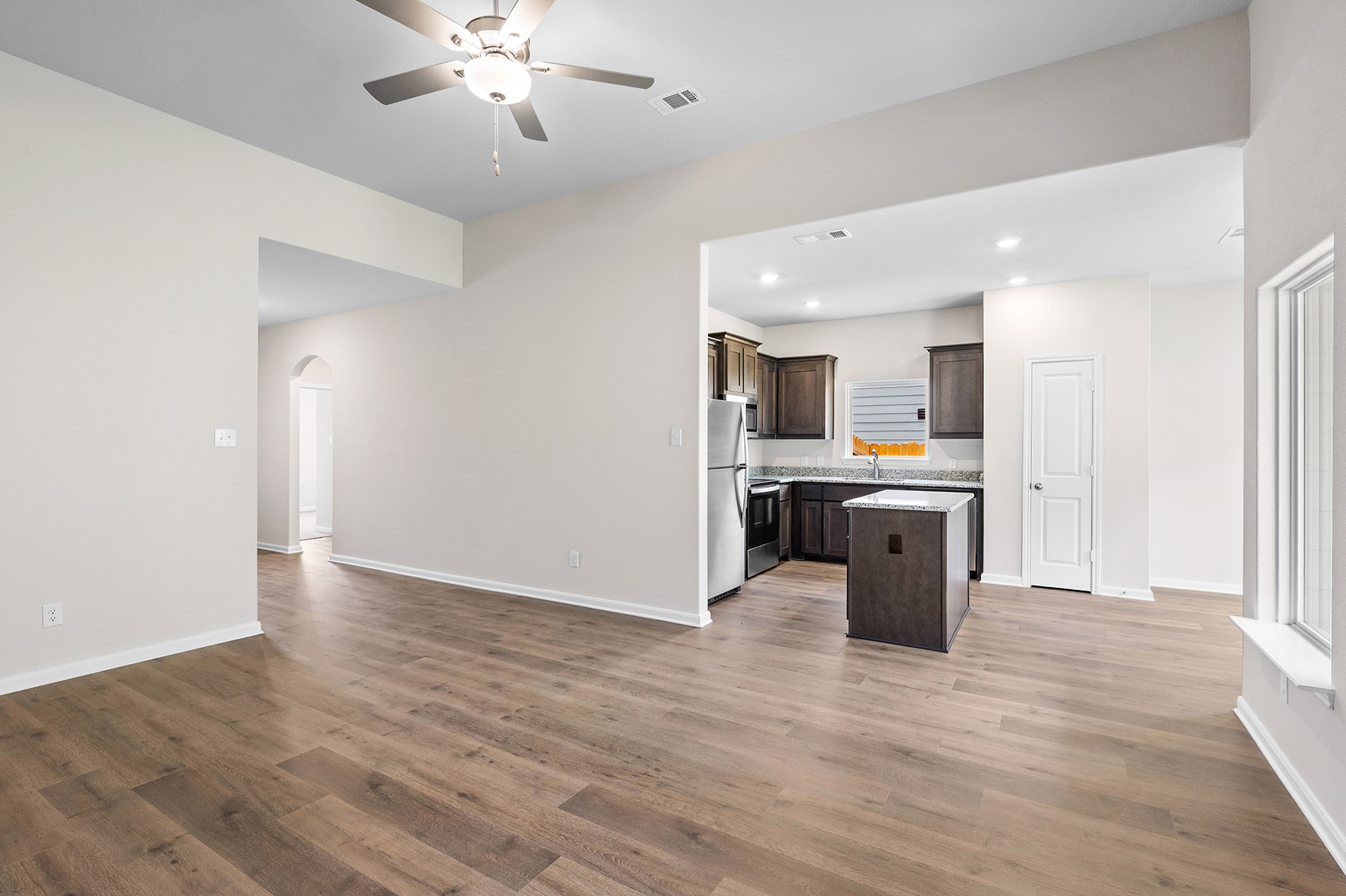 6324 Crosswood Lane Dallas TX 75241
