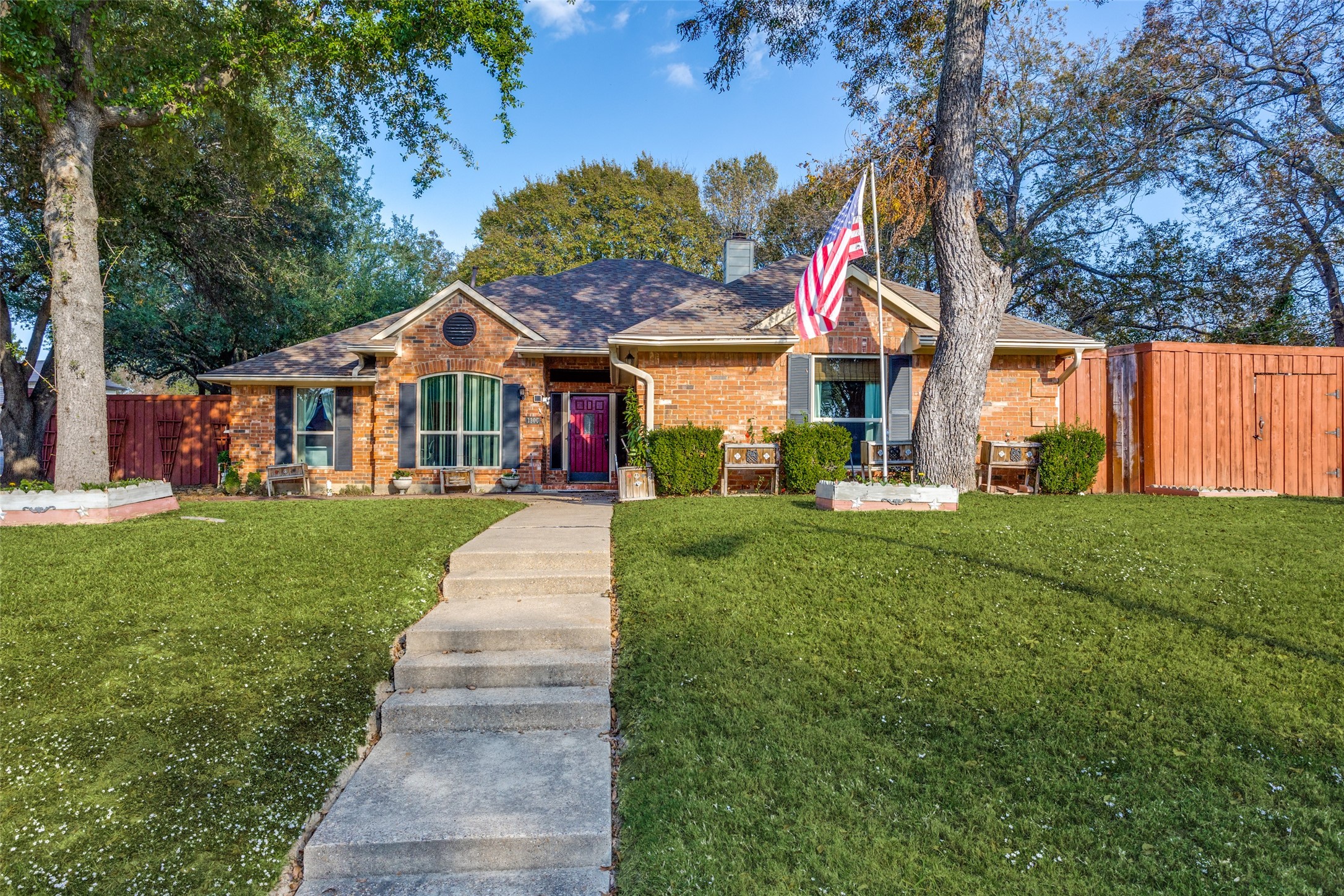 1306 Norfolk Court Garland TX 75044