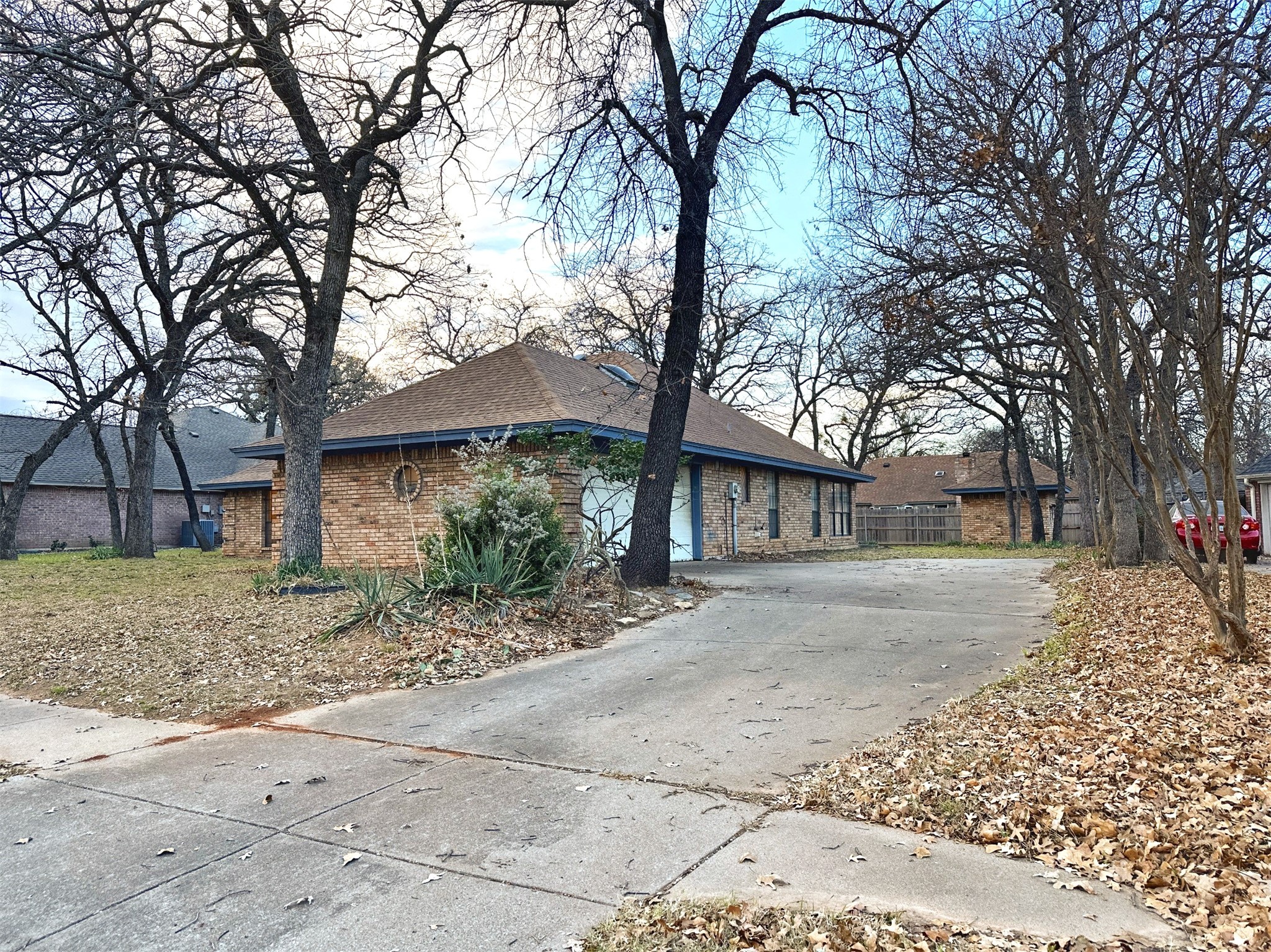 509 Topside Drive Azle TX 76020