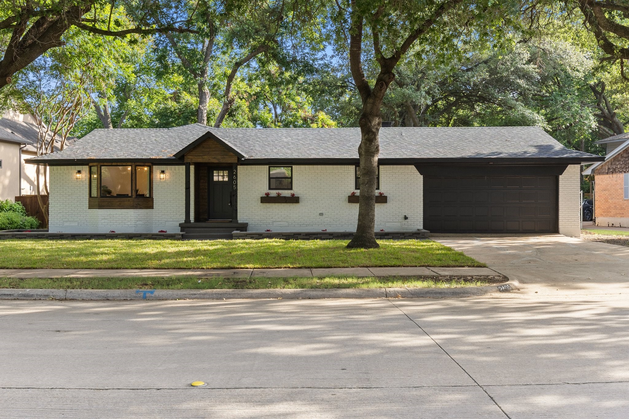 2605 S Glenbrook Drive Garland TX 75041