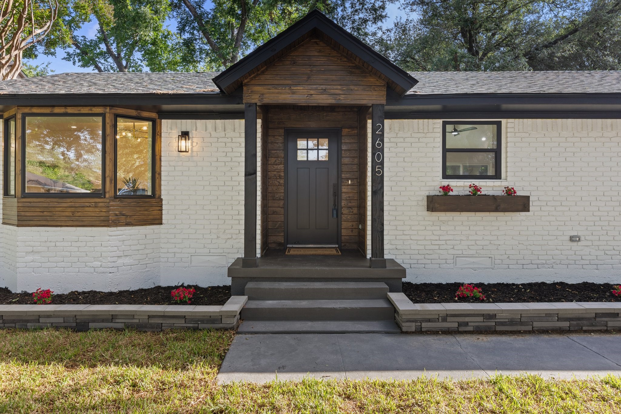 2605 S Glenbrook Drive Garland TX 75041