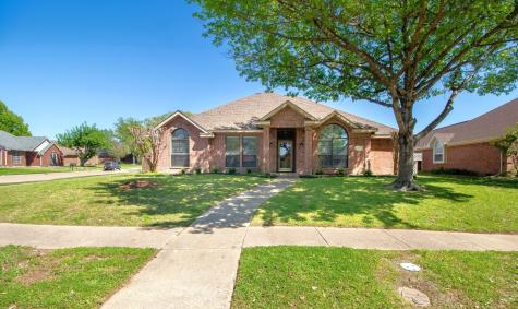 5806 Antioch Drive Rowlett TX 75089