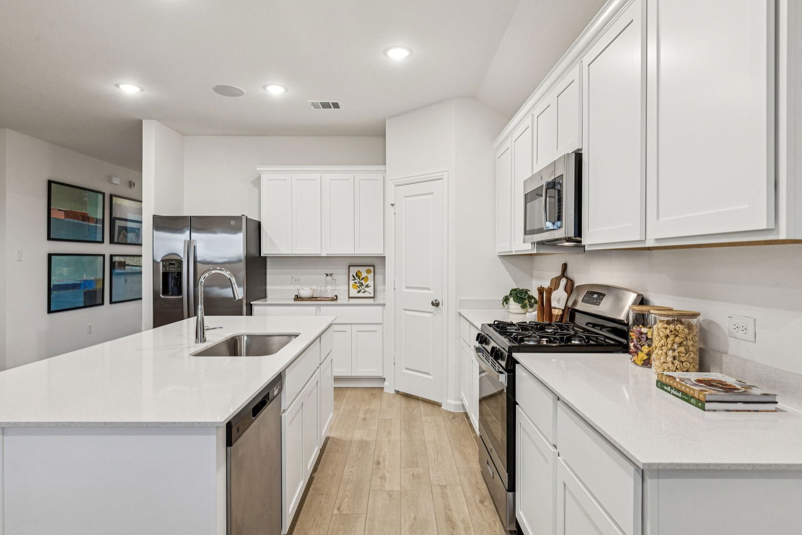2528 Canadian Way Crandall TX 75114