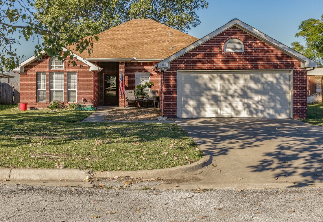 203 Comanche Trail Alvarado TX 76009