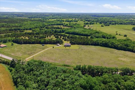 4764 S Fm 271 Bonham TX 75418