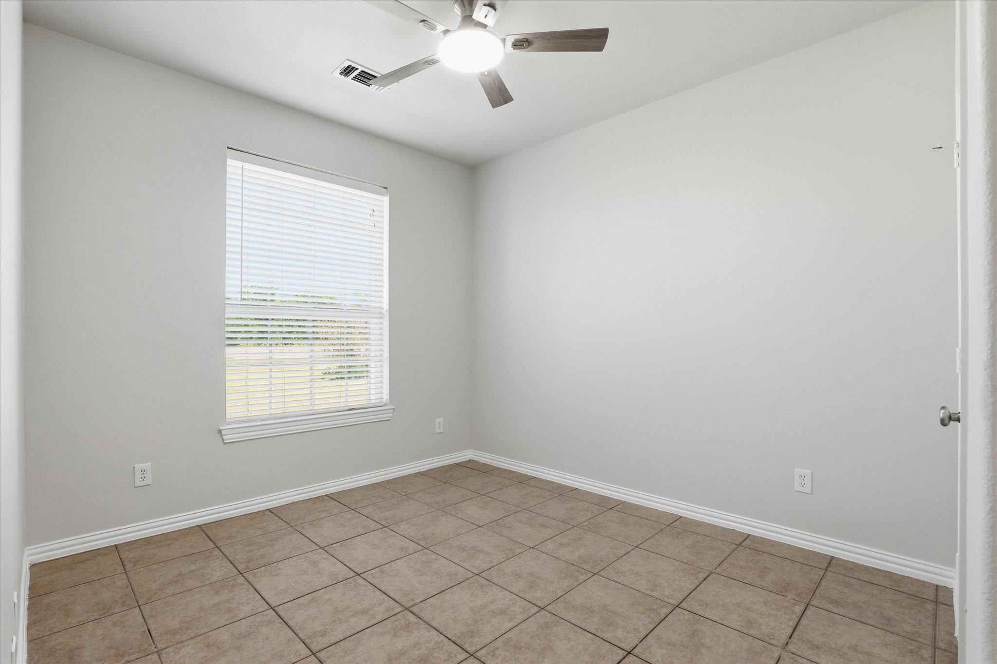 4764 S Fm 271 Bonham TX 75418