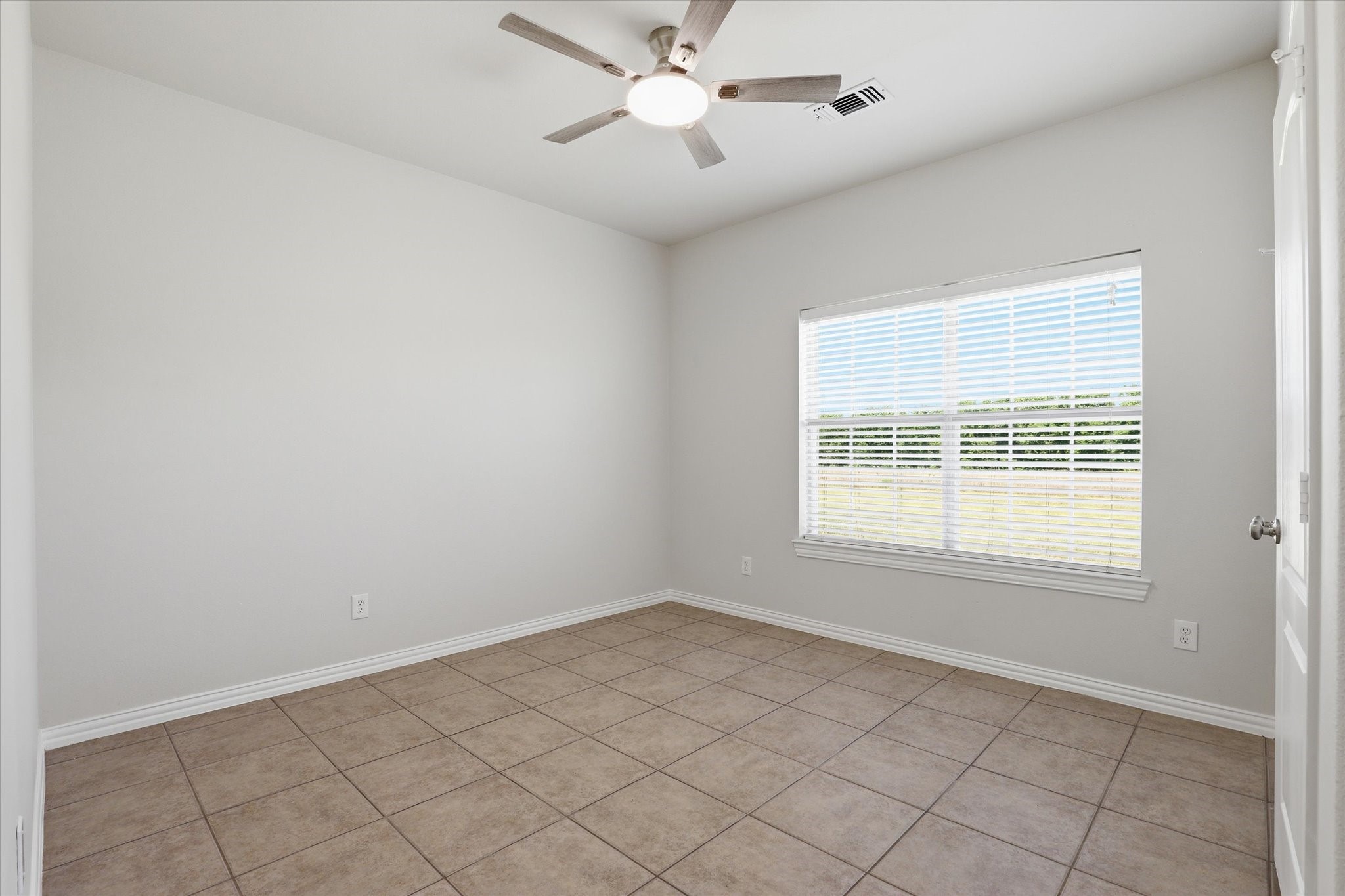 4764 S Fm 271 Bonham TX 75418