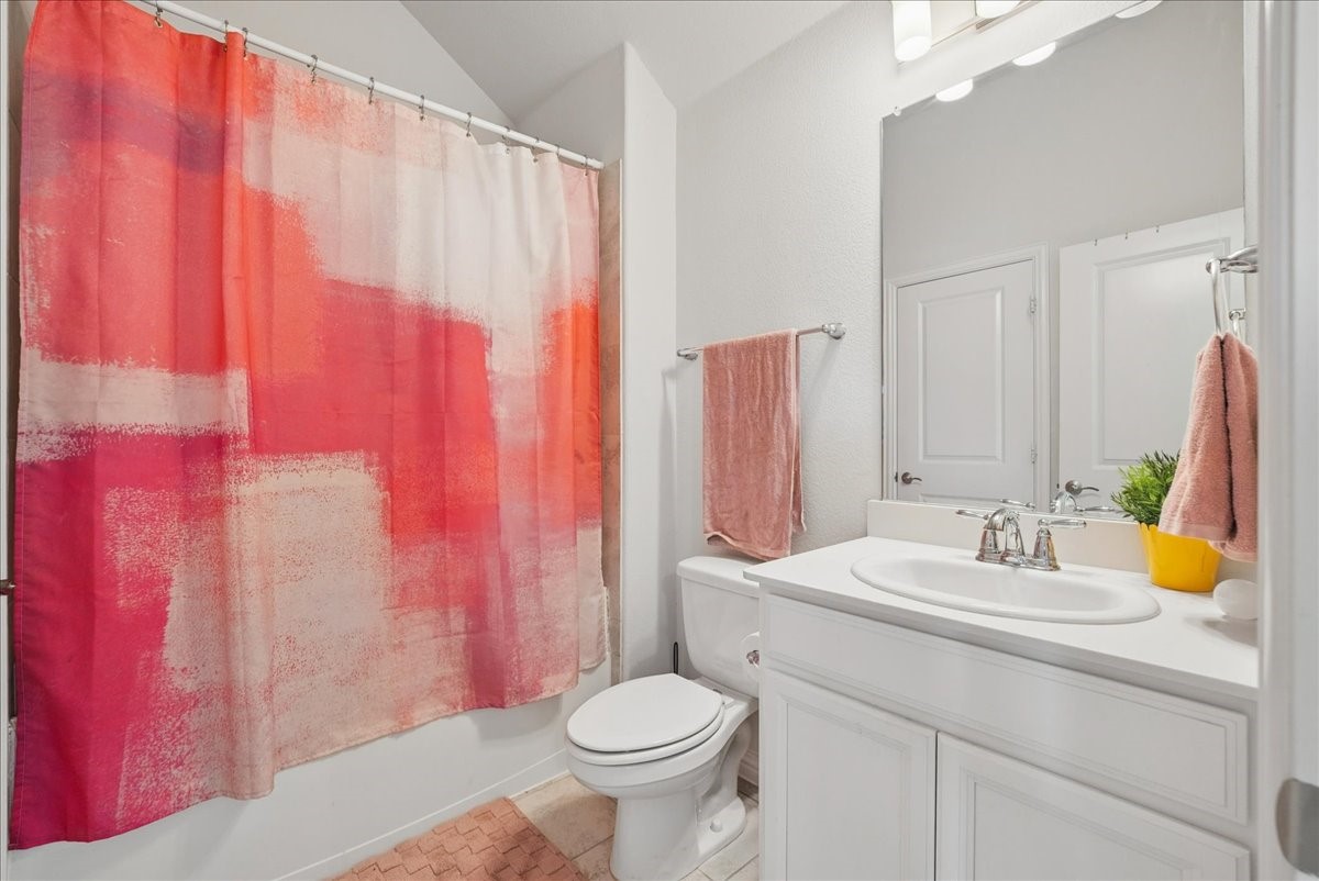 2202 Stanhill Drive Corinth TX 76210