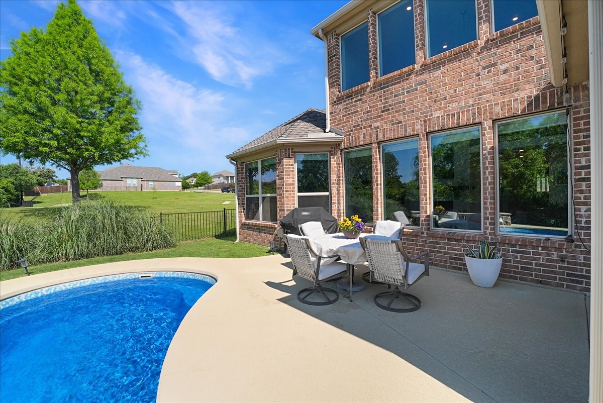 2202 Stanhill Drive Corinth TX 76210