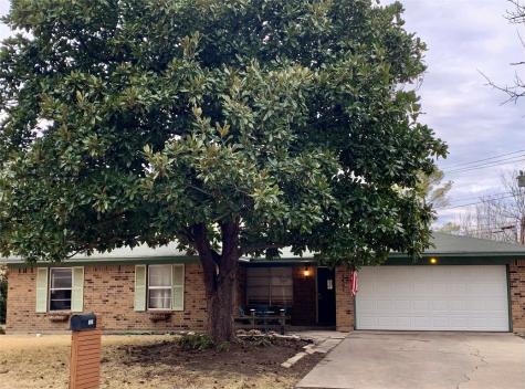 1401 Heather Lane Denton TX 76209
