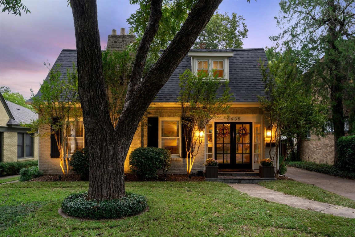 5635 Monticello Avenue Dallas TX 75206