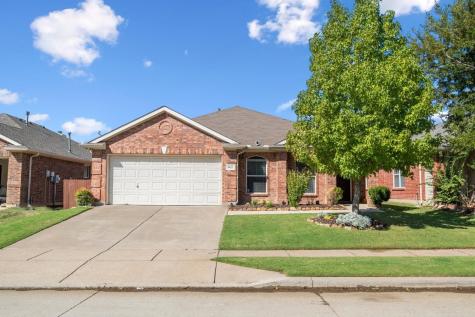 8421 Prairie Fire Drive Fort Worth TX 76131