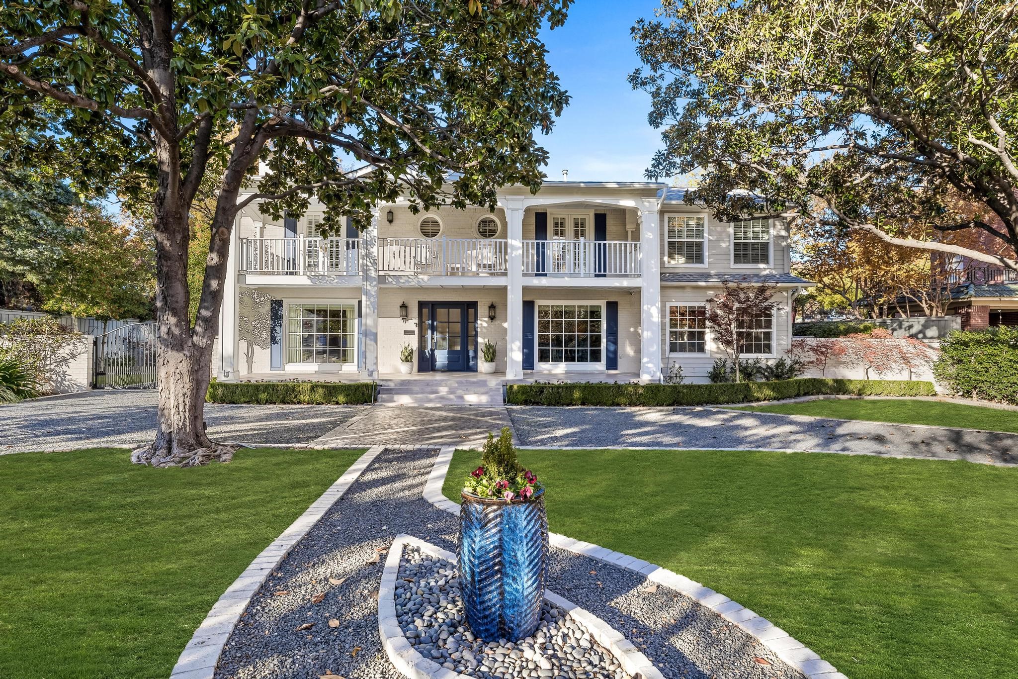 6671 Gaston Avenue Dallas TX 75214