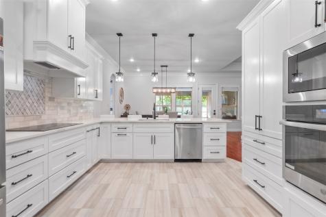 112 Knob Court Springtown TX 76082