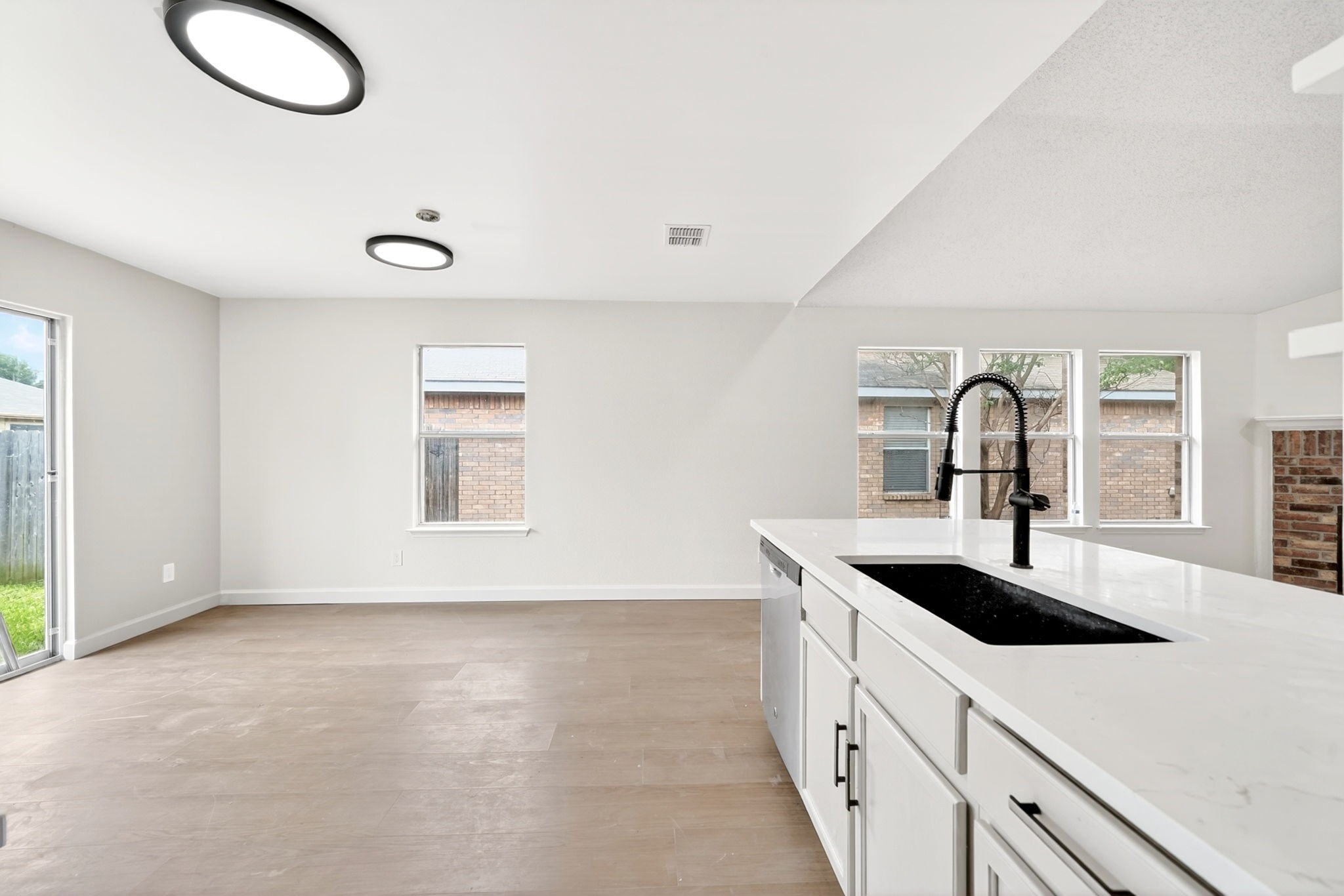 1016 Halifax Lane Forney TX 75126