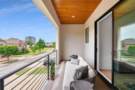 5135 Miller Avenue Dallas TX 75206