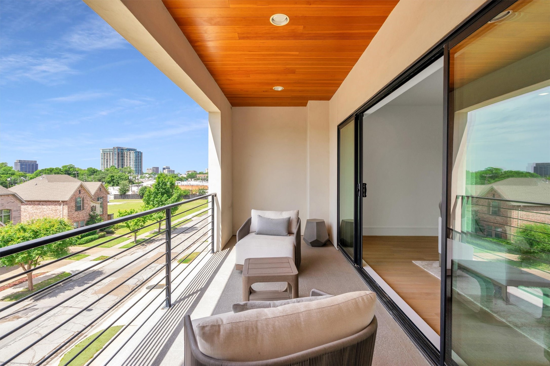 5135 Miller Avenue Dallas TX 75206
