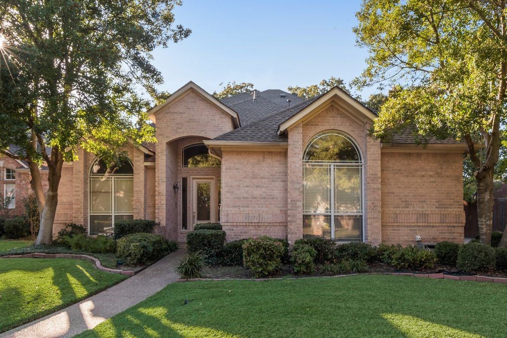 6006 Wallace Meadows Court Arlington TX 76001