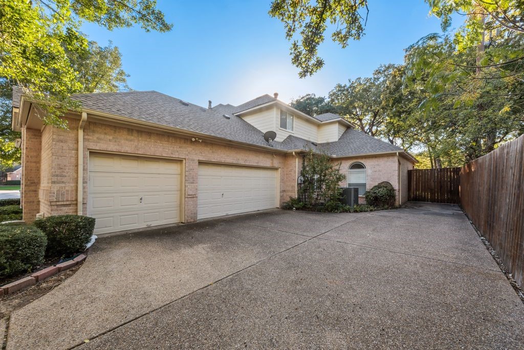 6006 Wallace Meadows Court Arlington TX 76001