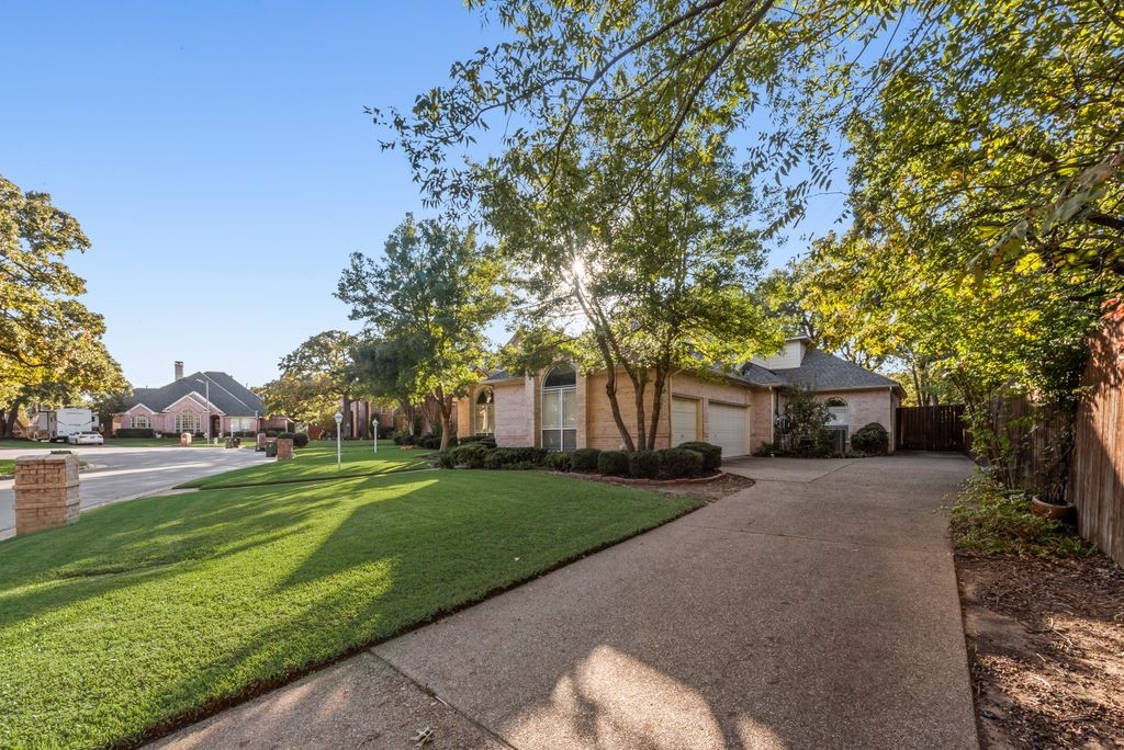 6006 Wallace Meadows Court Arlington TX 76001