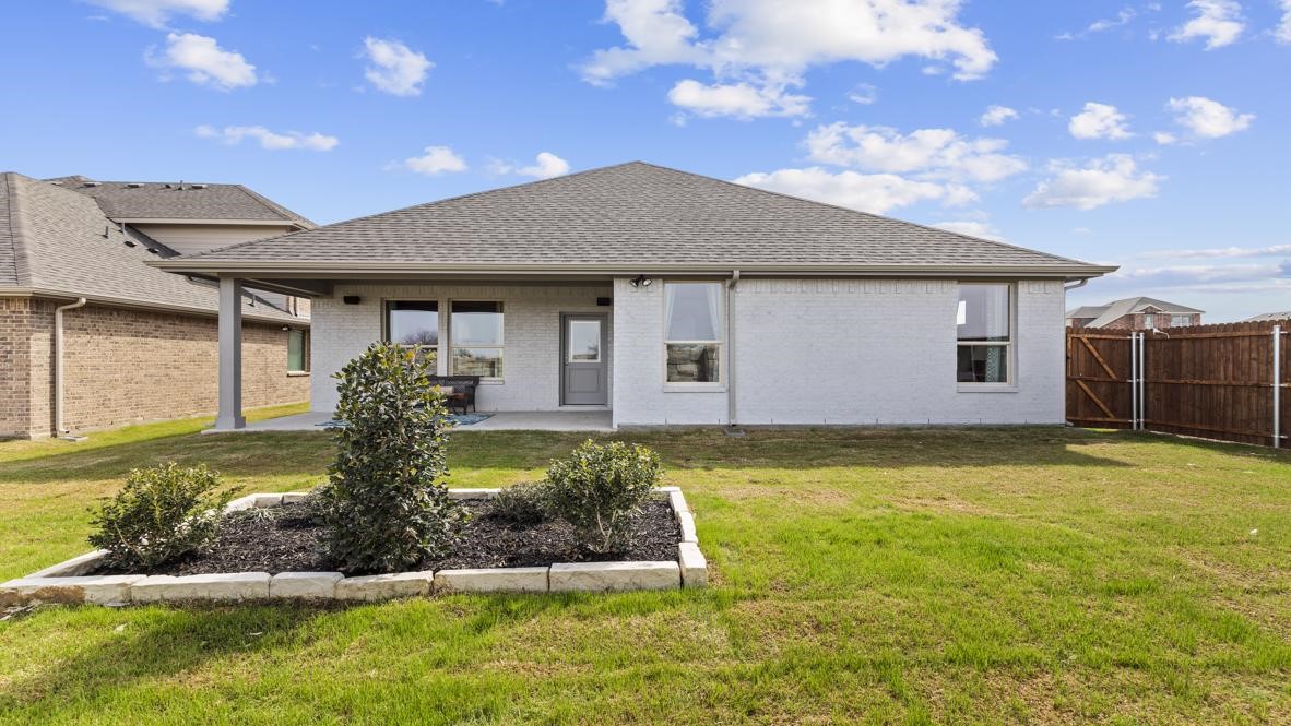 11205 Treehouse Trail Justin TX 76247
